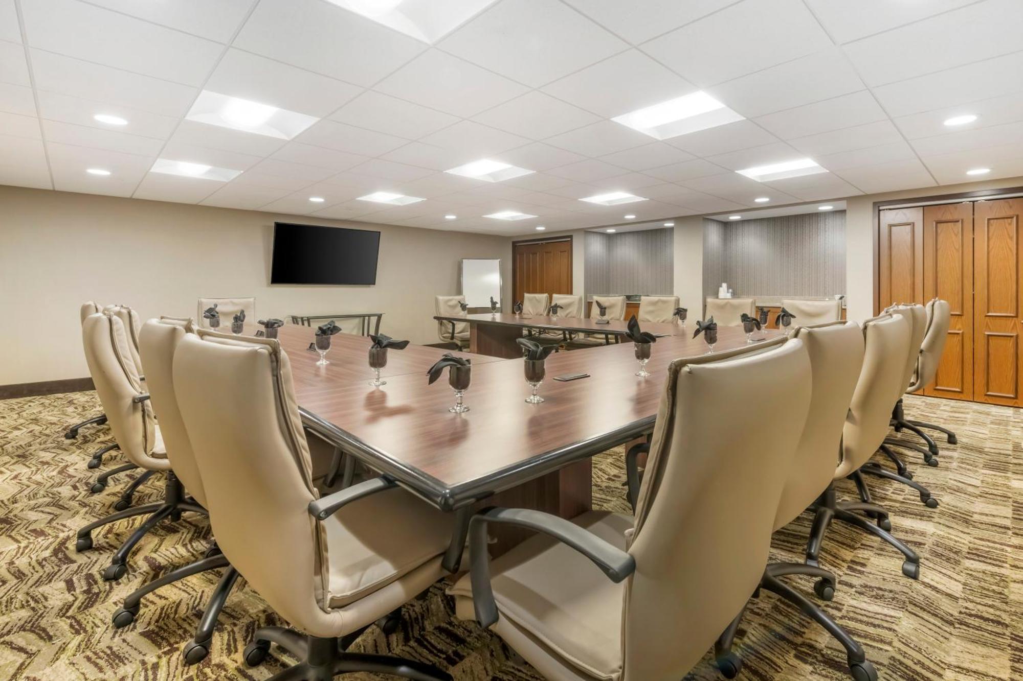 Best Western Plus New Ulm Экстерьер фото